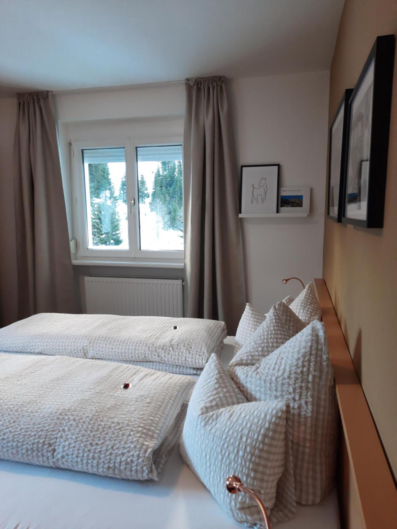 Valbella Bed&Breakfast Partenen Rum bild